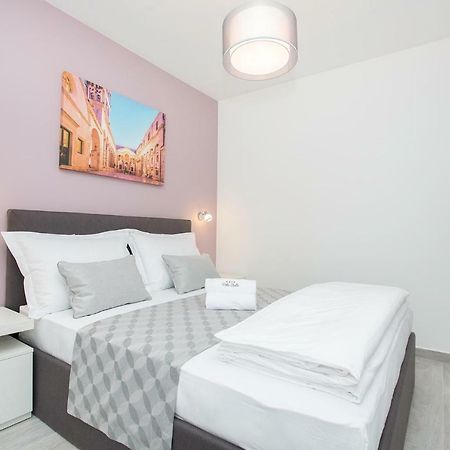 Villa Apartments Art Трогир Экстерьер фото