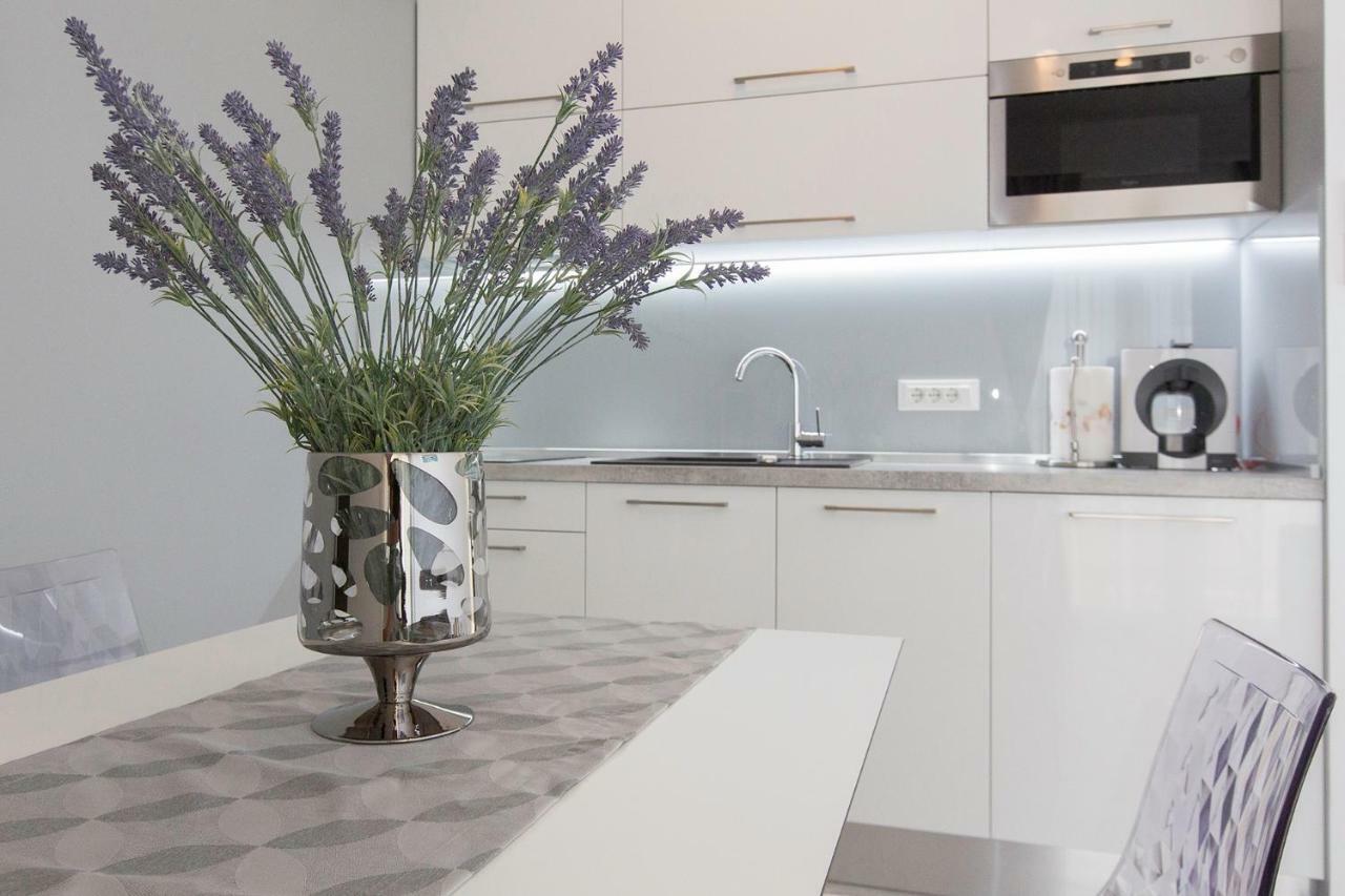 Villa Apartments Art Трогир Экстерьер фото