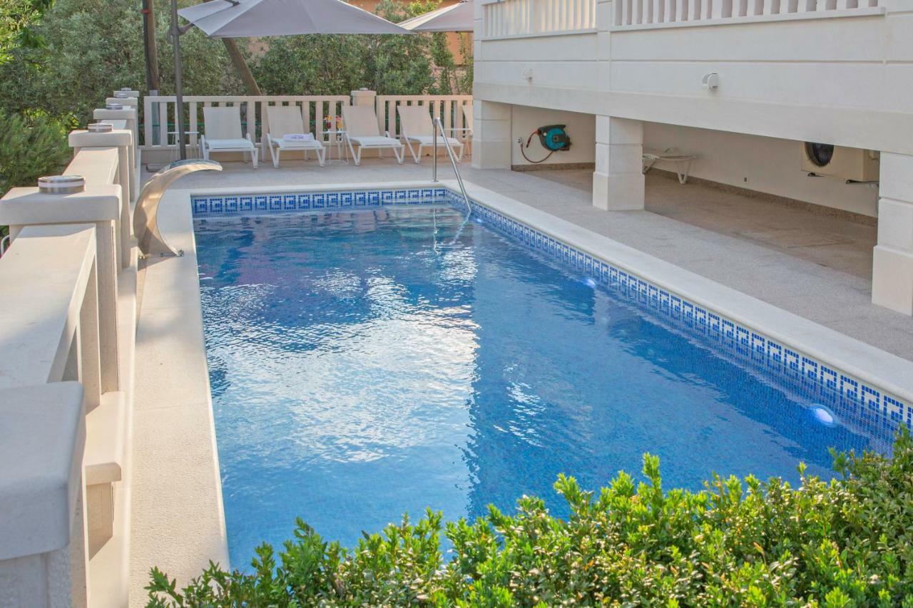 Villa Apartments Art Трогир Экстерьер фото