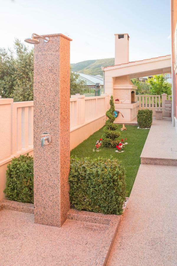Villa Apartments Art Трогир Экстерьер фото